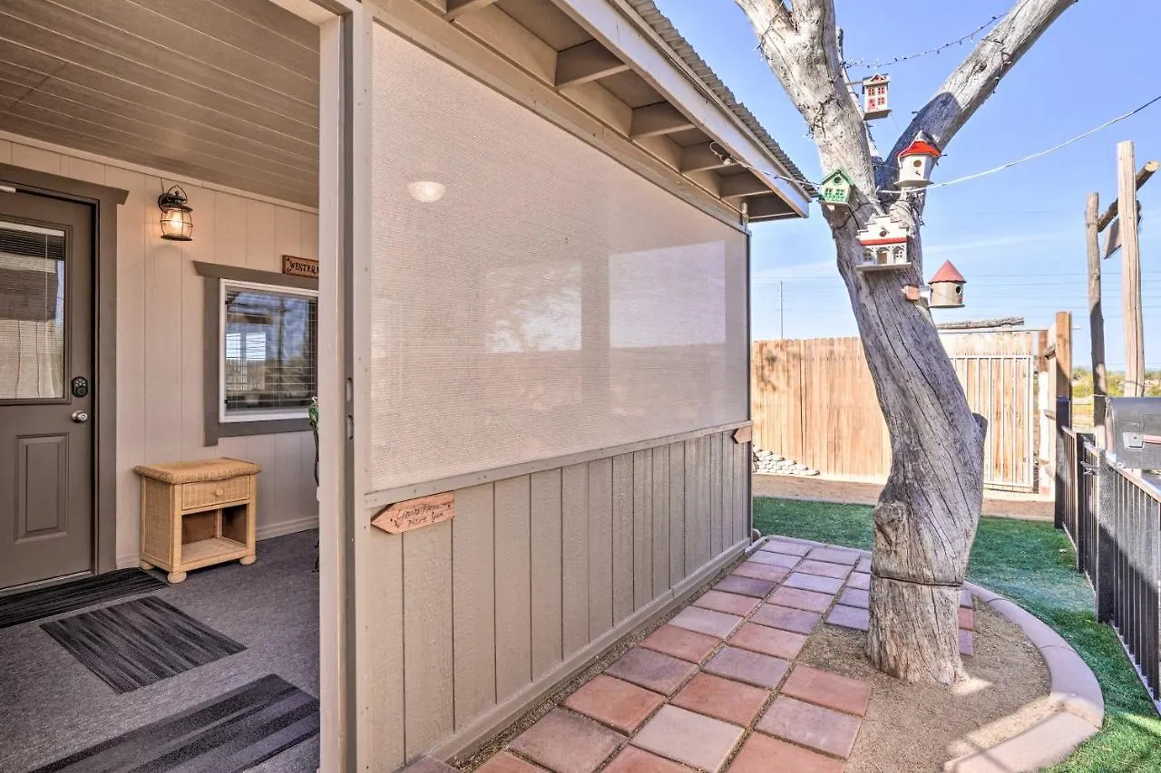 בית נופש Western-Style Phoenix Home 15 Mi To Lake Pleasant ארצות הברית