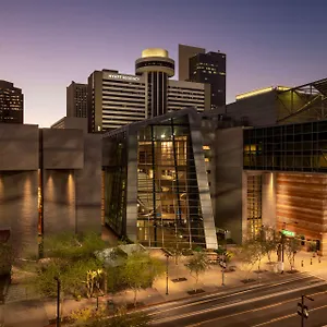 Hyatt Regency Downtown Отель